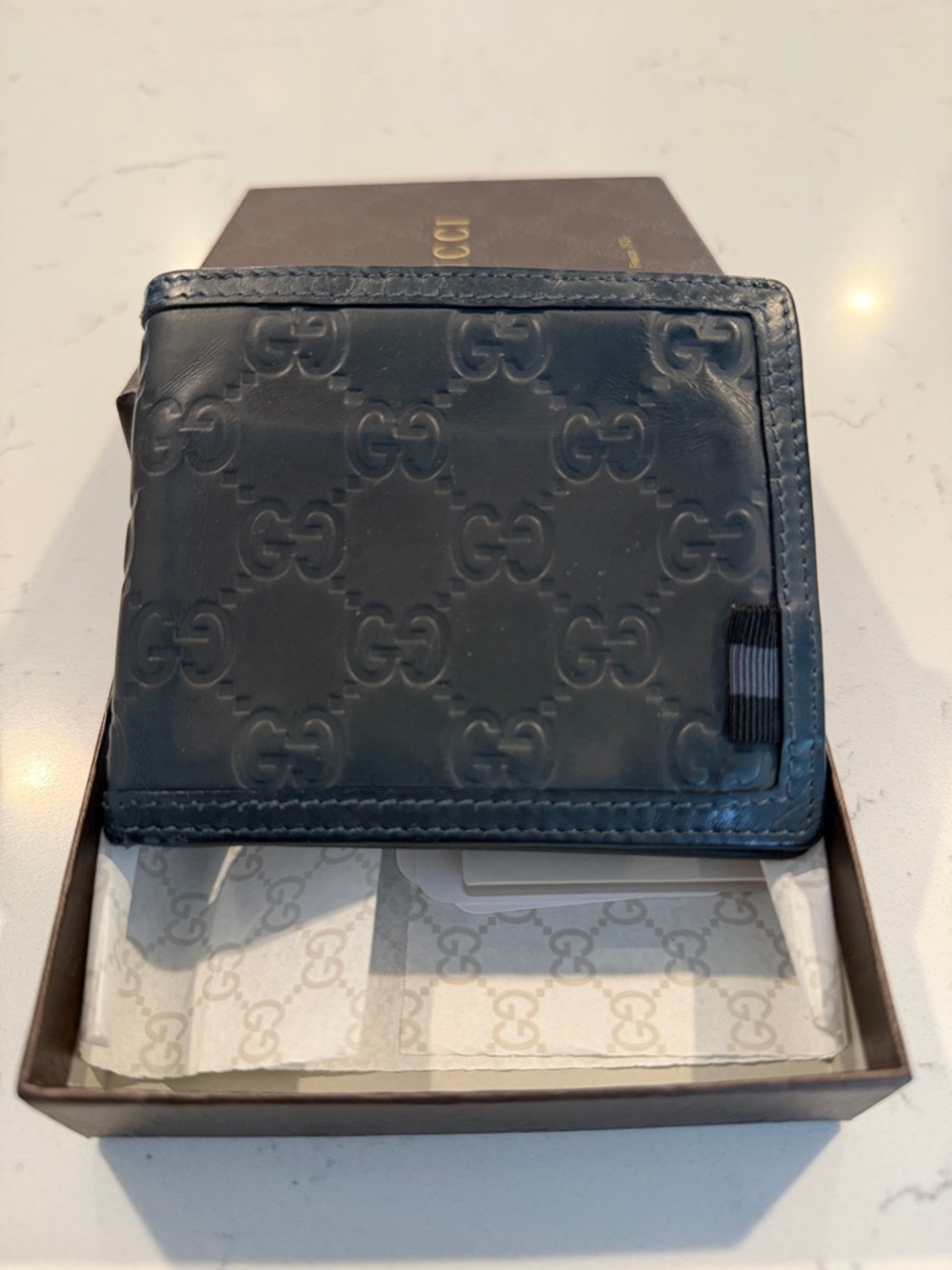 Gucci Black Embossed GG Leather Card & Key Holder - Picture 3 of 6